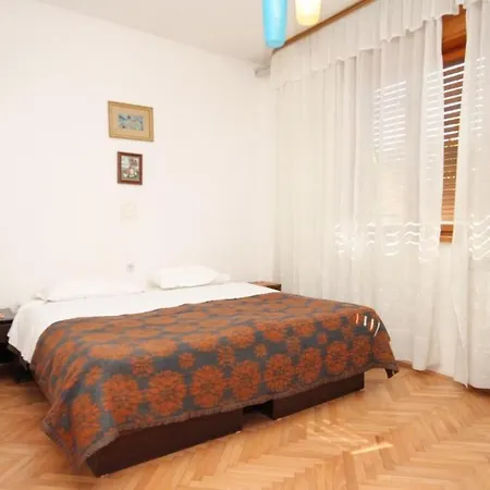 With A Parking Space - 7902 Apartamento Opatija