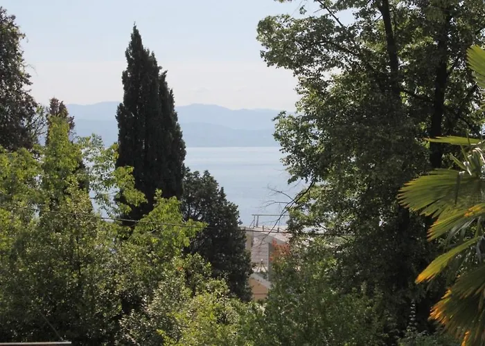 Apartment With A Parking Space - 7902 *